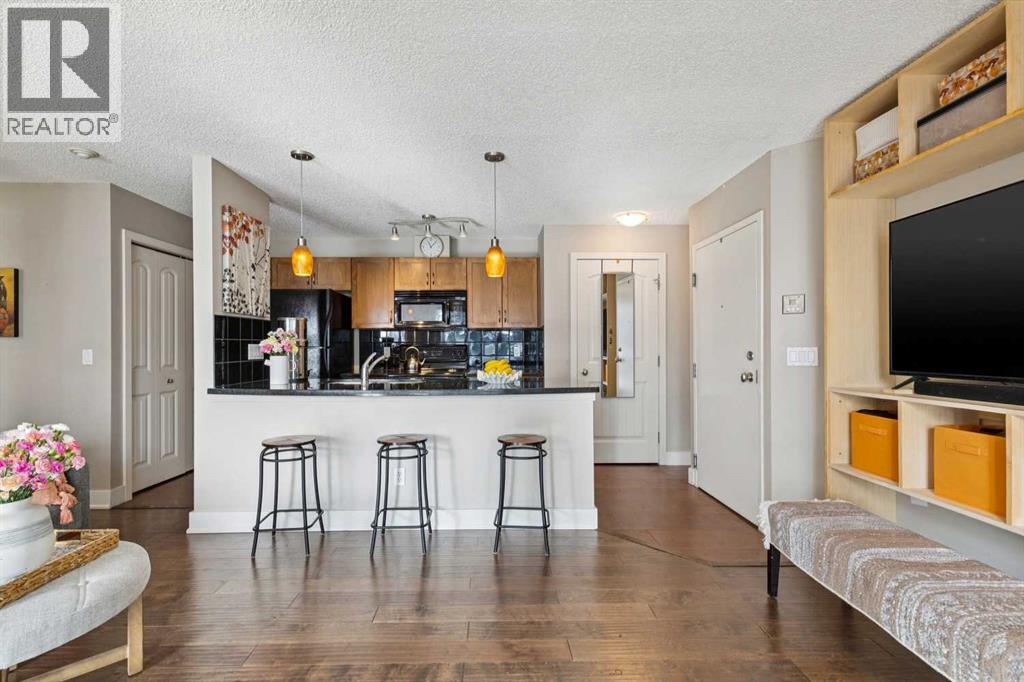 3, 121 Village Heights Sw, Calgary, Alberta  T3H 2L2 - Photo 2 - A2304168