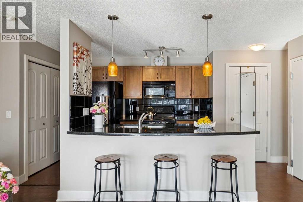 3, 121 Village Heights Sw, Calgary, Alberta  T3H 2L2 - Photo 3 - A2304168