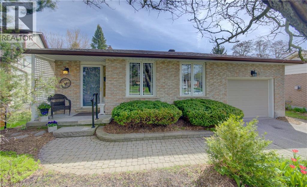 18 Ripley Crescent, Kitchener, Ontario  N2N 1V4 - Photo 2 - 40823600