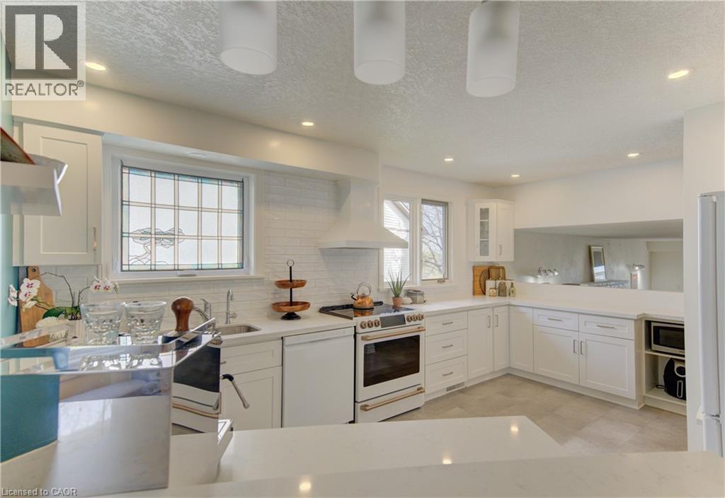 18 Ripley Crescent, Kitchener, Ontario  N2N 1V4 - Photo 12 - 40823600