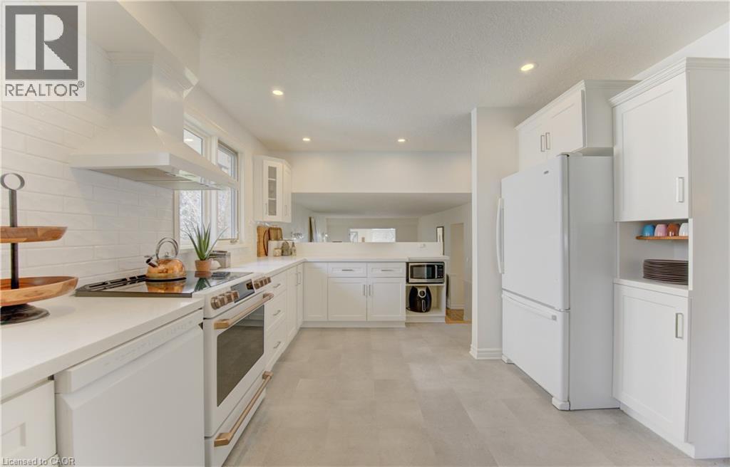 18 Ripley Crescent, Kitchener, Ontario  N2N 1V4 - Photo 11 - 40823600