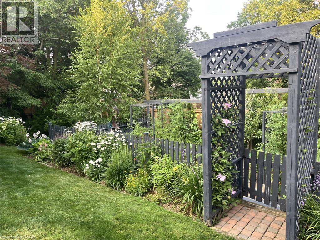 18 Ripley Crescent, Kitchener, Ontario  N2N 1V4 - Photo 40 - 40823600