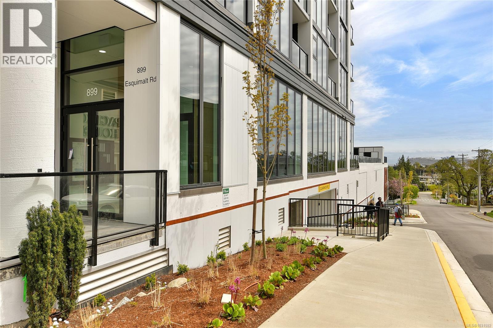 304 899 Esquimalt Ave, Esquimalt, British Columbia  V9A 3M5 - Photo 60 - 1031592