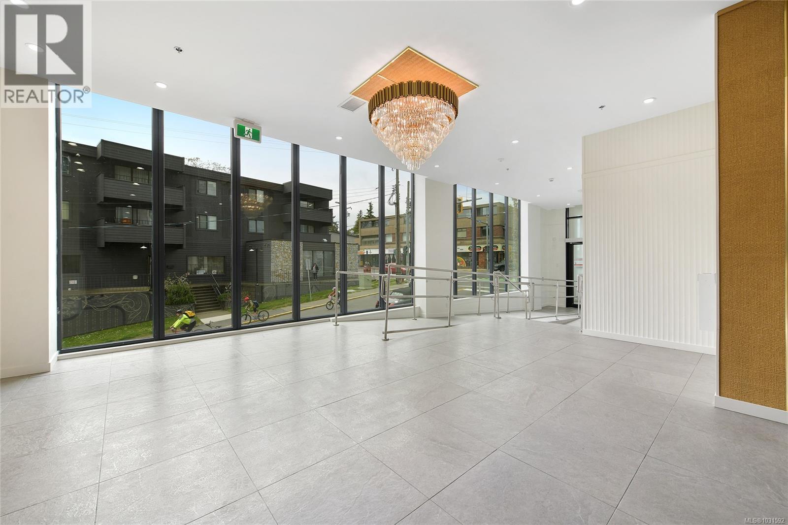 304 899 Esquimalt Ave, Esquimalt, British Columbia  V9A 3M5 - Photo 56 - 1031592