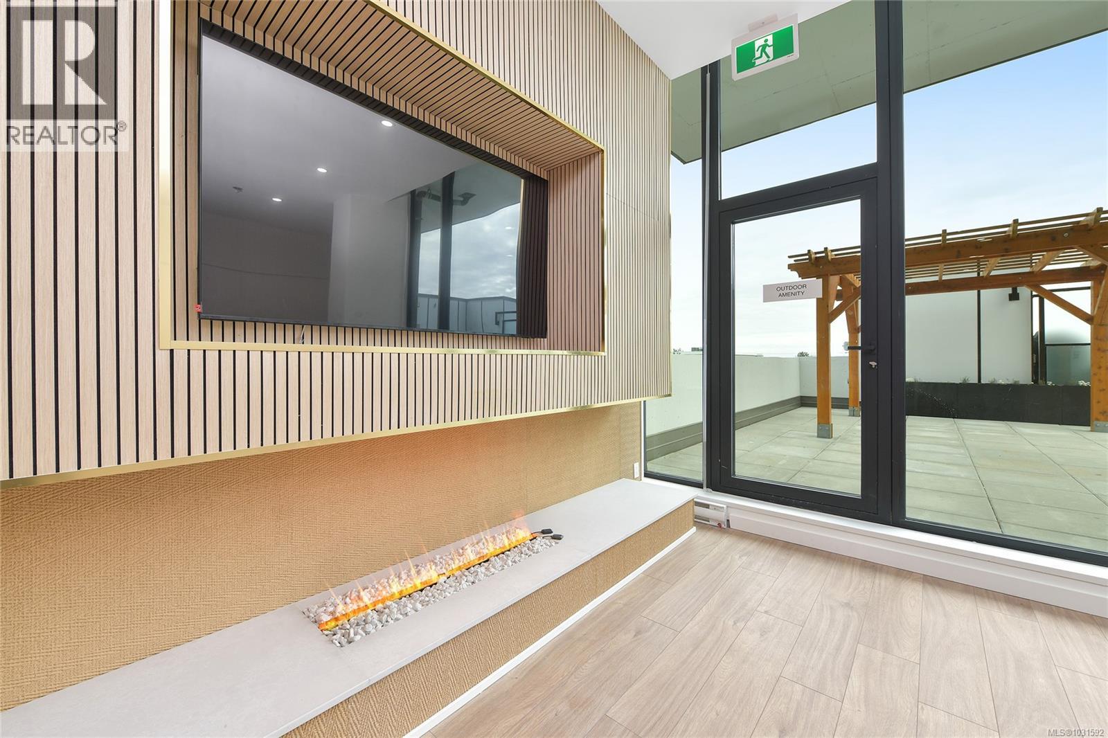 304 899 Esquimalt Ave, Esquimalt, British Columbia  V9A 3M5 - Photo 48 - 1031592