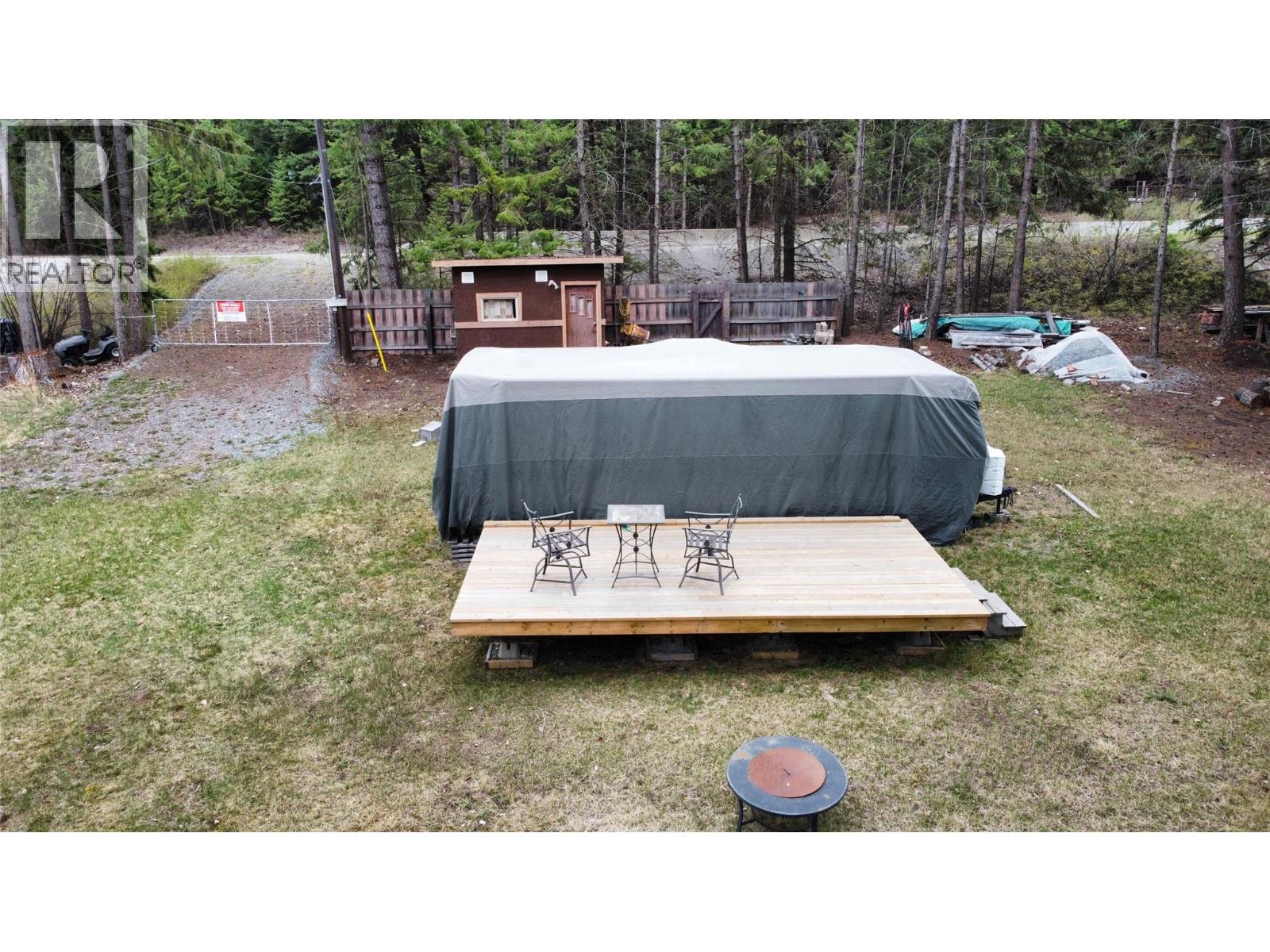 Victoria Street, Moyie, British Columbia  V0B 2A0 - Photo 12 - 10385050