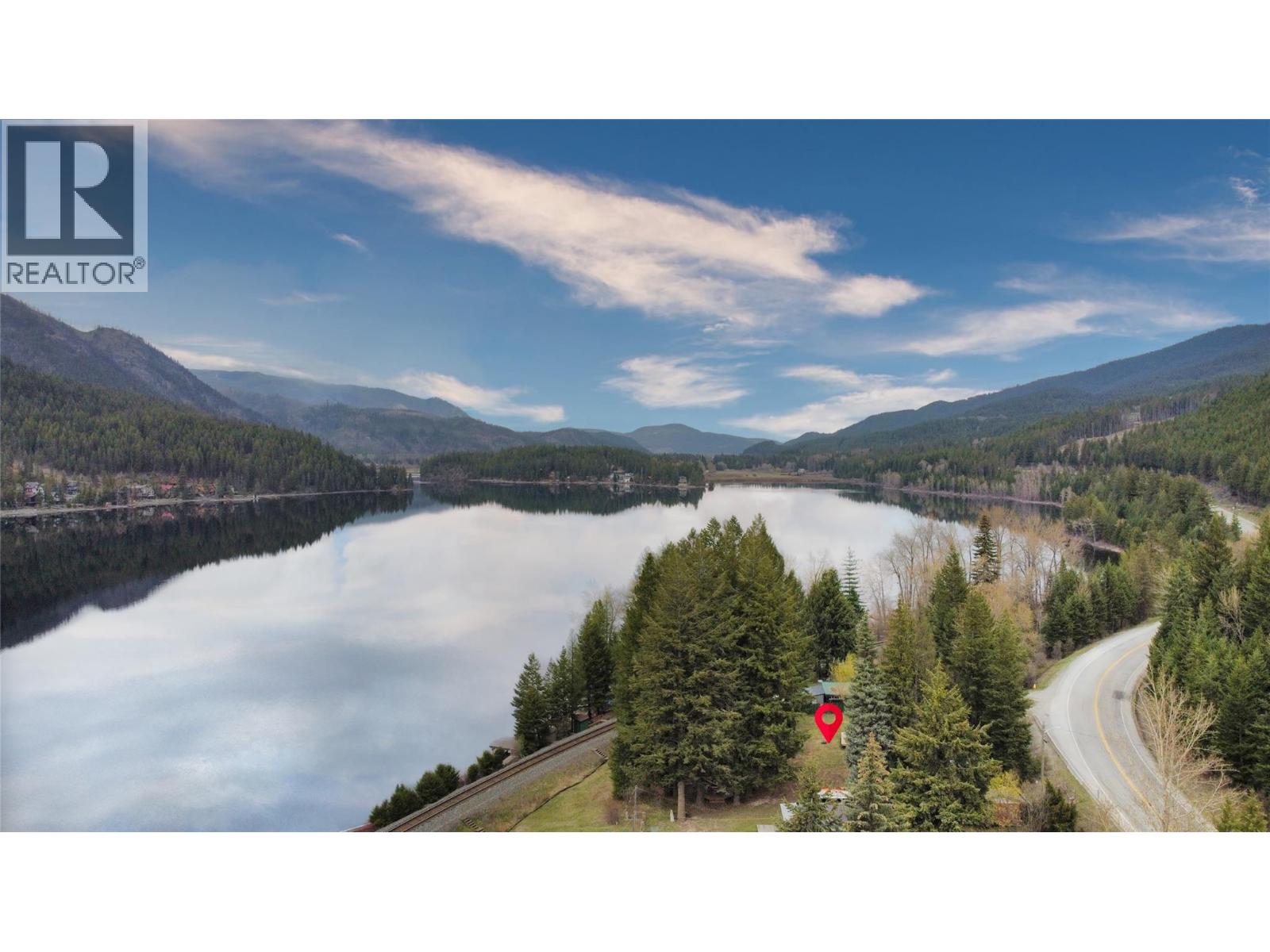 Victoria Street, Moyie, British Columbia  V0B 2A0 - Photo 1 - 10385050