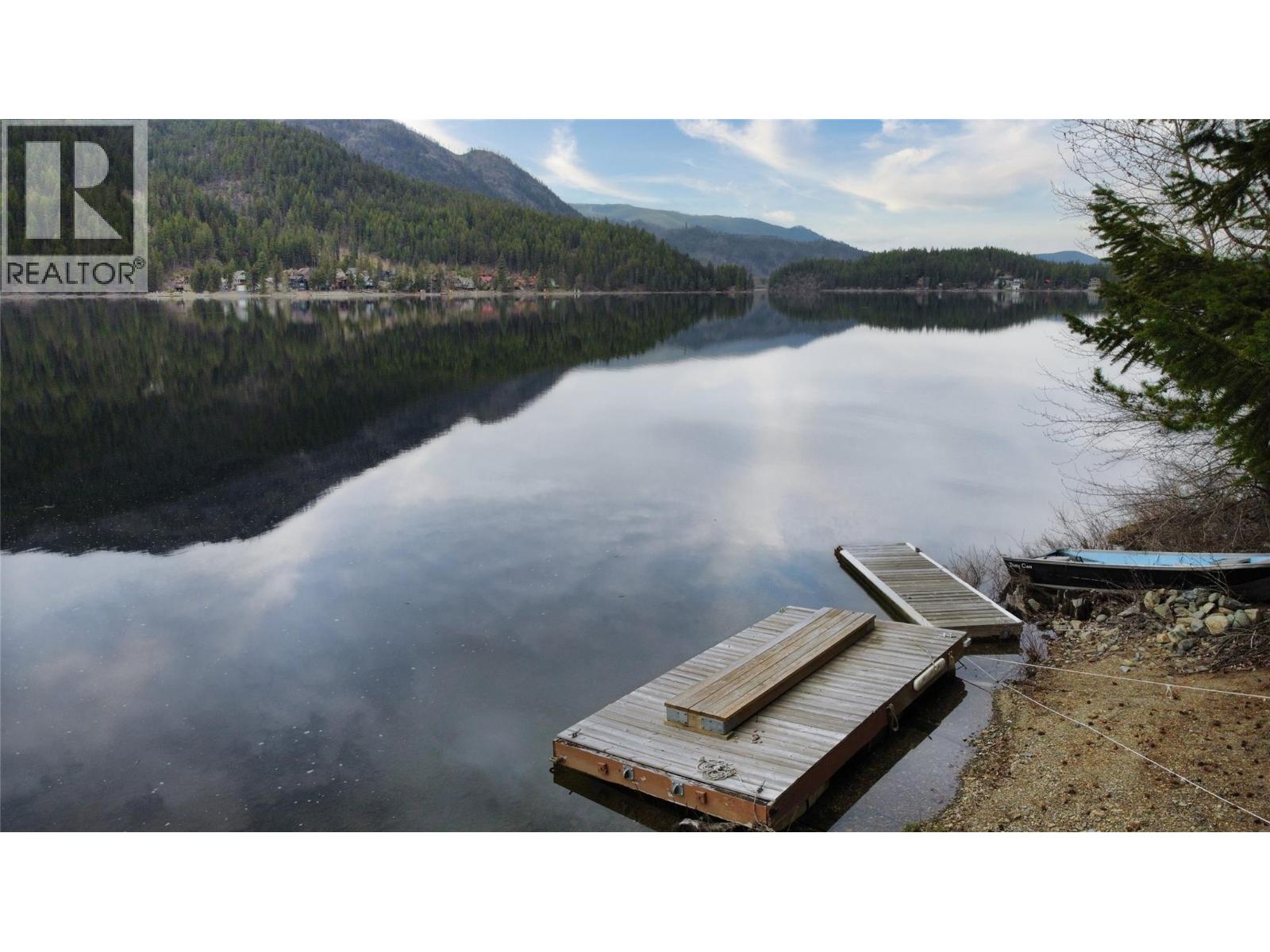Victoria Street, Moyie, British Columbia  V0B 2A0 - Photo 10 - 10385050