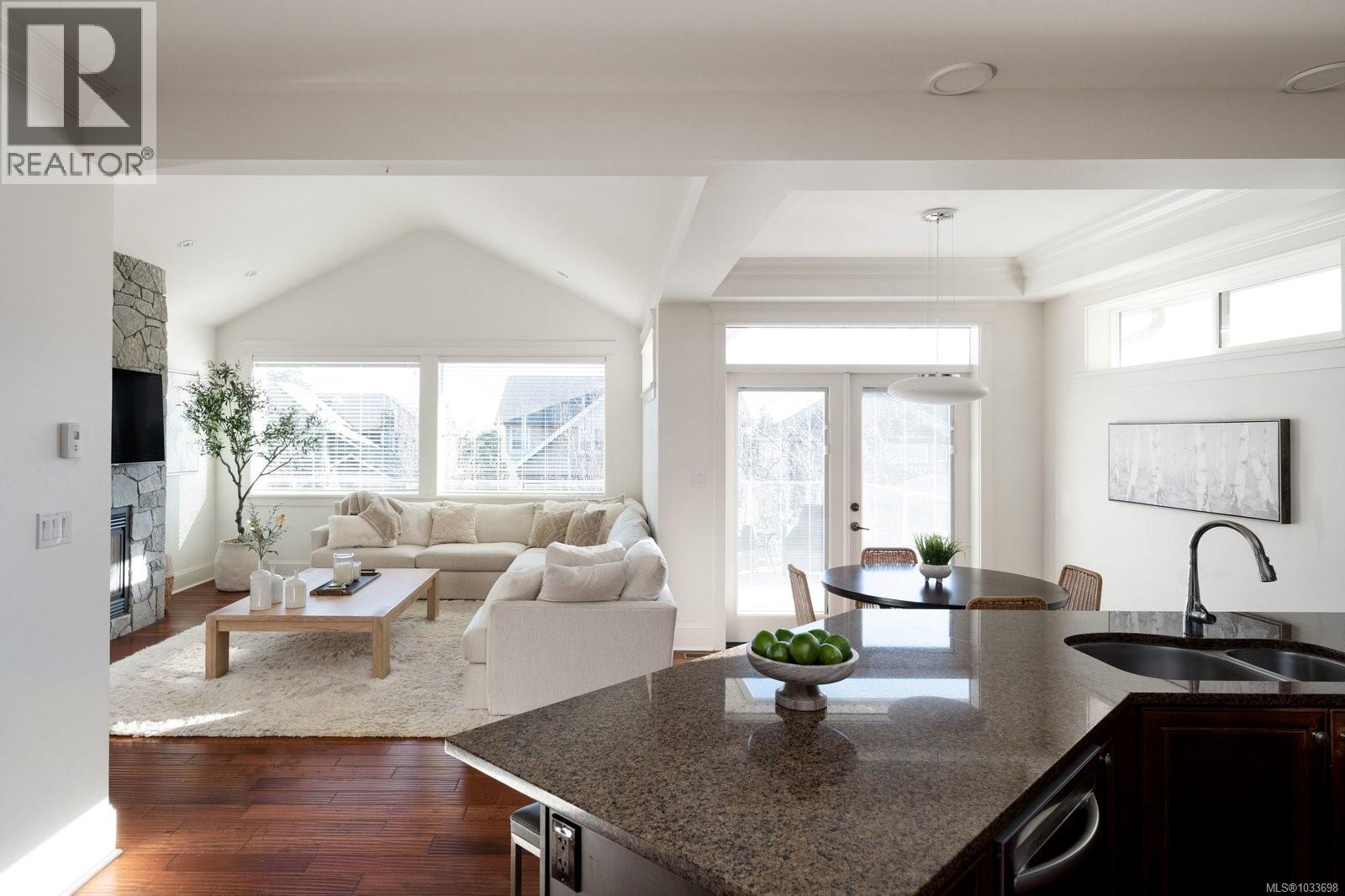 2145 Players Dr, Langford, British Columbia  V9B 0L2 - Photo 3 - 1033698