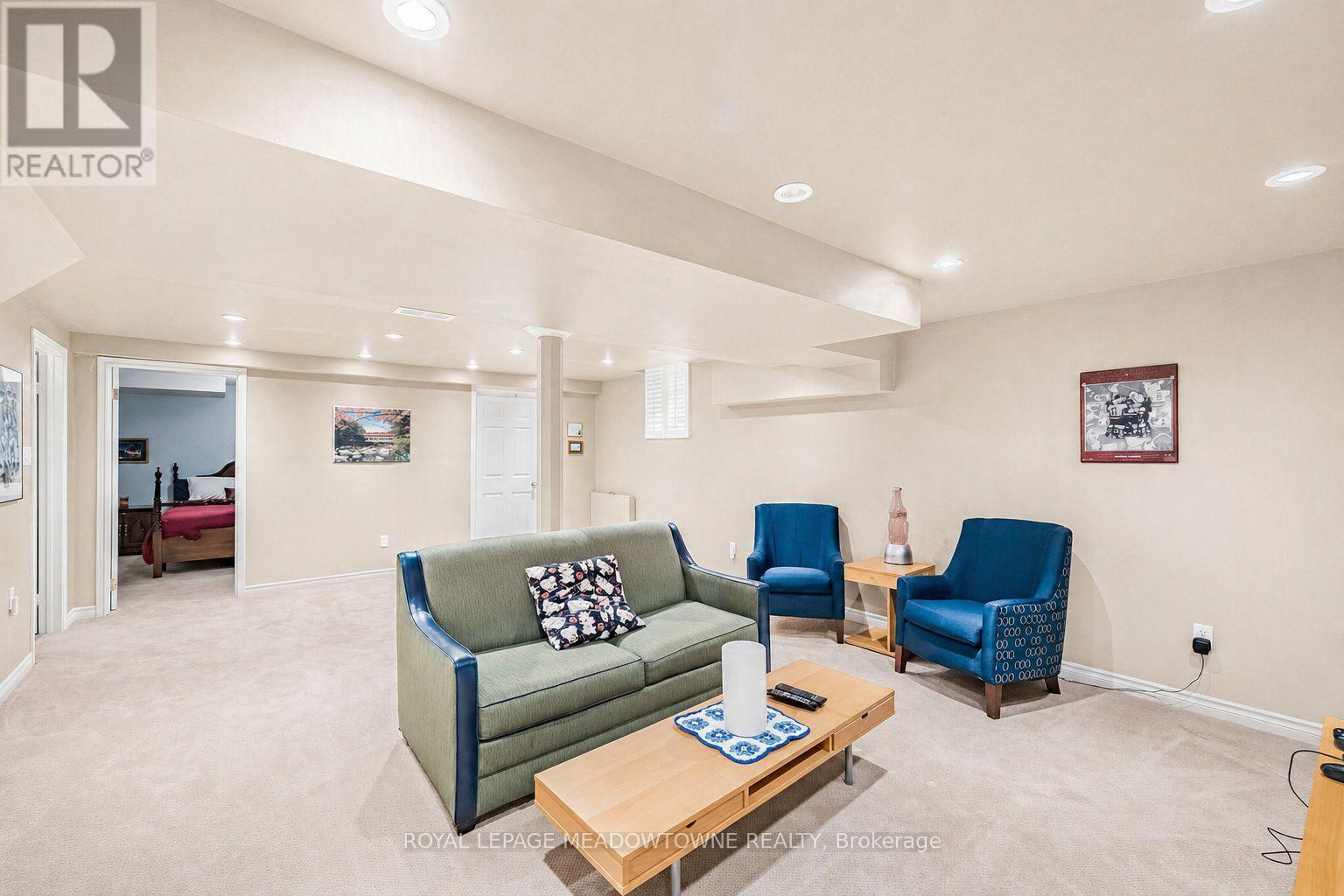 8 Wadsworth Circle, Brampton, Ontario  L6Z 1W7 - Photo 38 - W12977592