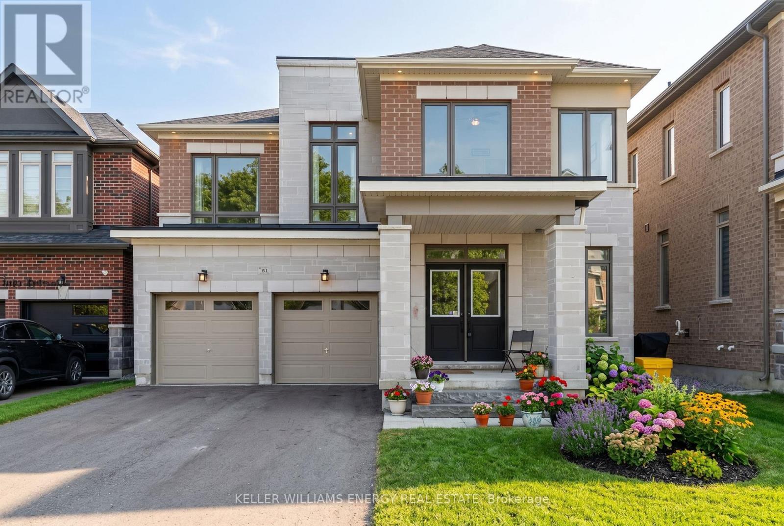 44 PRIORY DRIVE, Whitby, Ontario