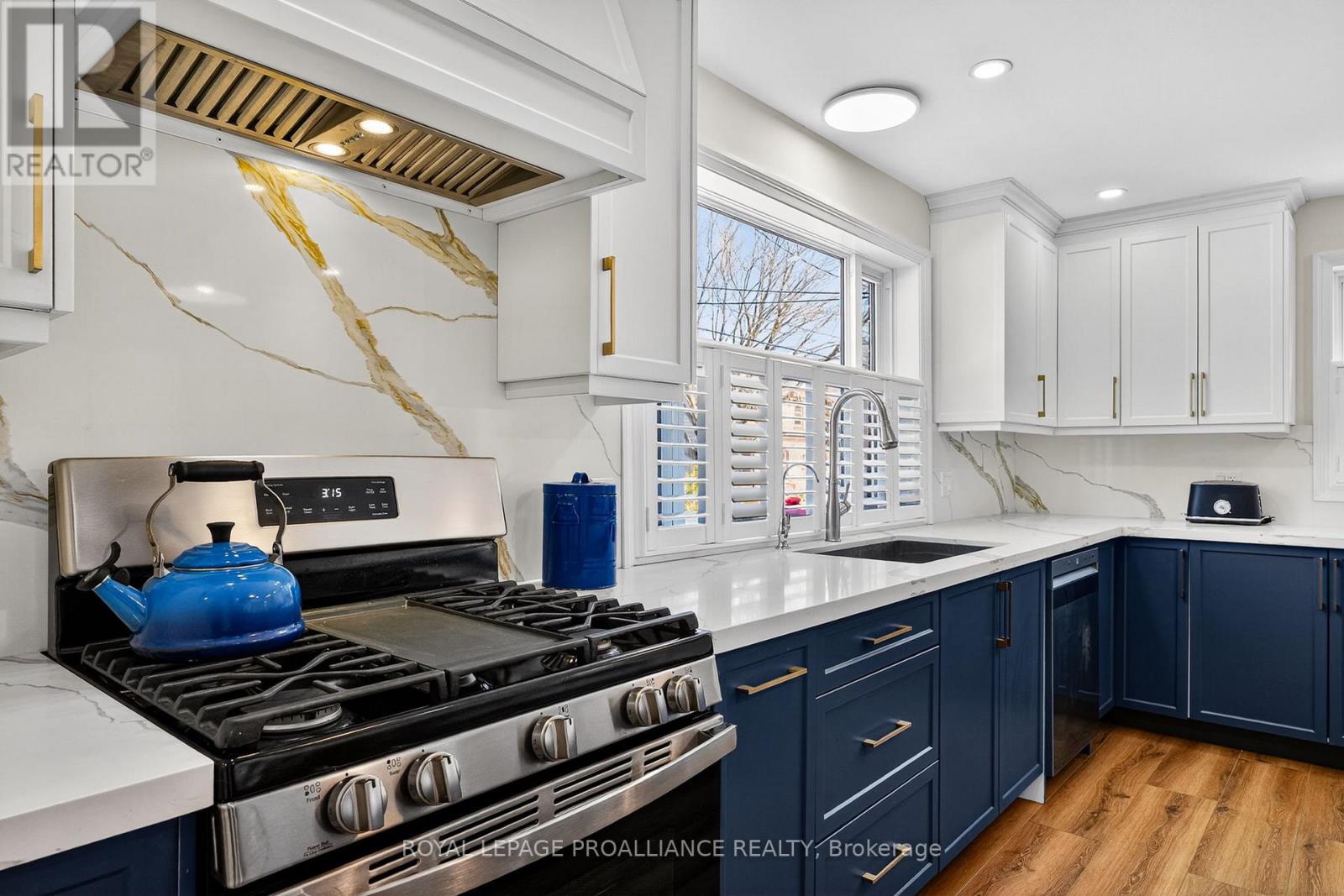 387 Mathew Street, Cobourg, Ontario  K9A 3E6 - Photo 3 - X13053510