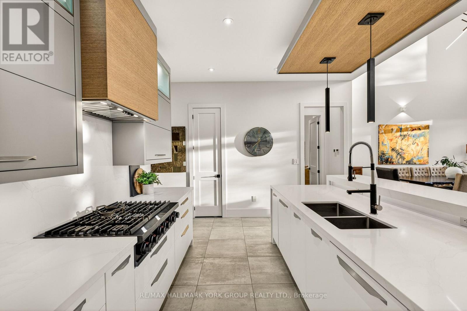 404 Cox Mill Road, Barrie (South Shore), Ontario  L4N 3W9 - Photo 16 - S13053964