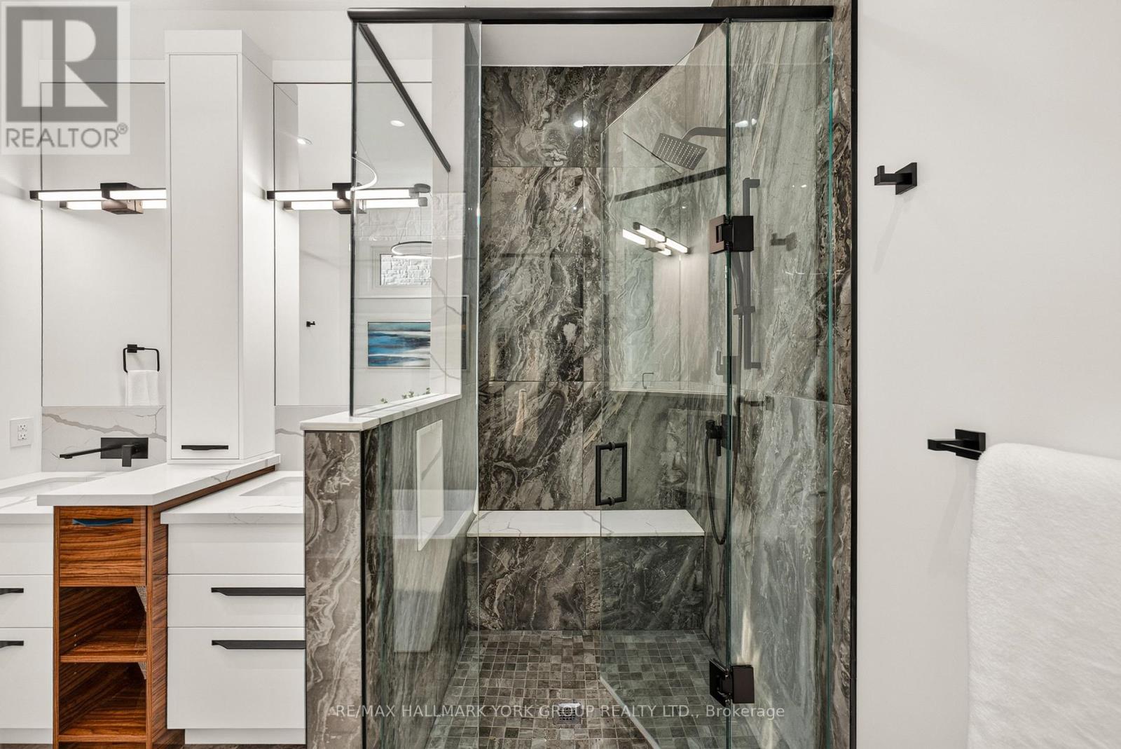 404 Cox Mill Road, Barrie (South Shore), Ontario  L4N 3W9 - Photo 21 - S13053964