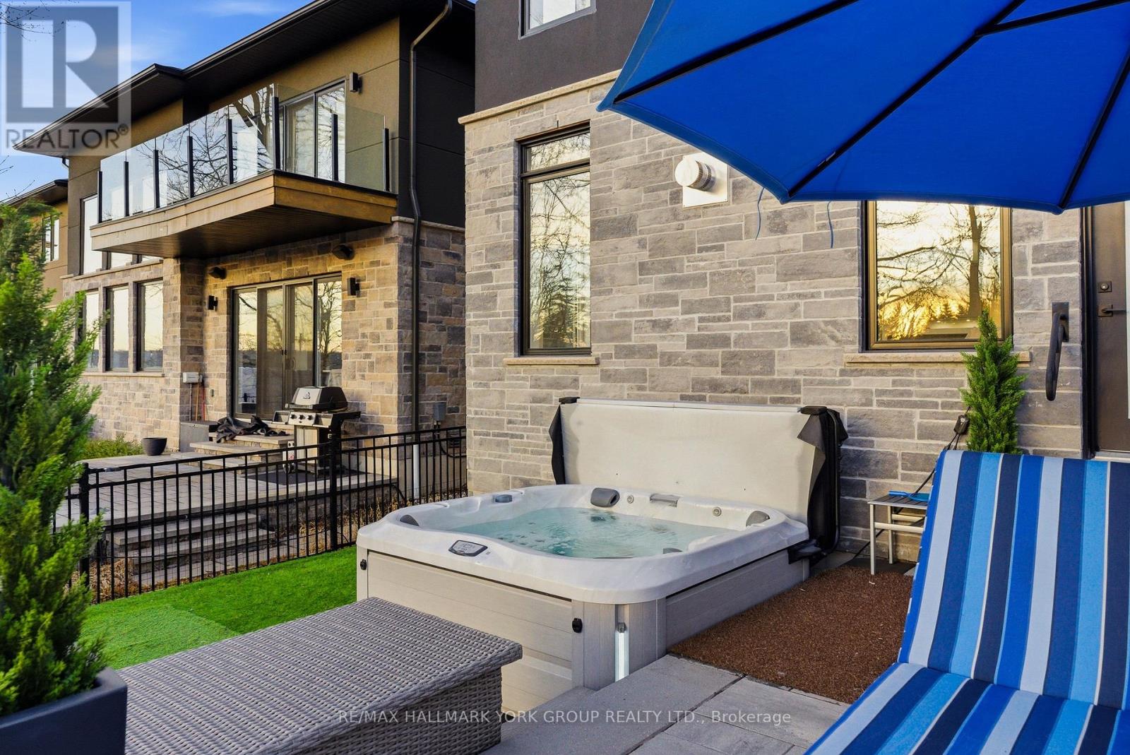 404 Cox Mill Road, Barrie (South Shore), Ontario  L4N 3W9 - Photo 46 - S13053964