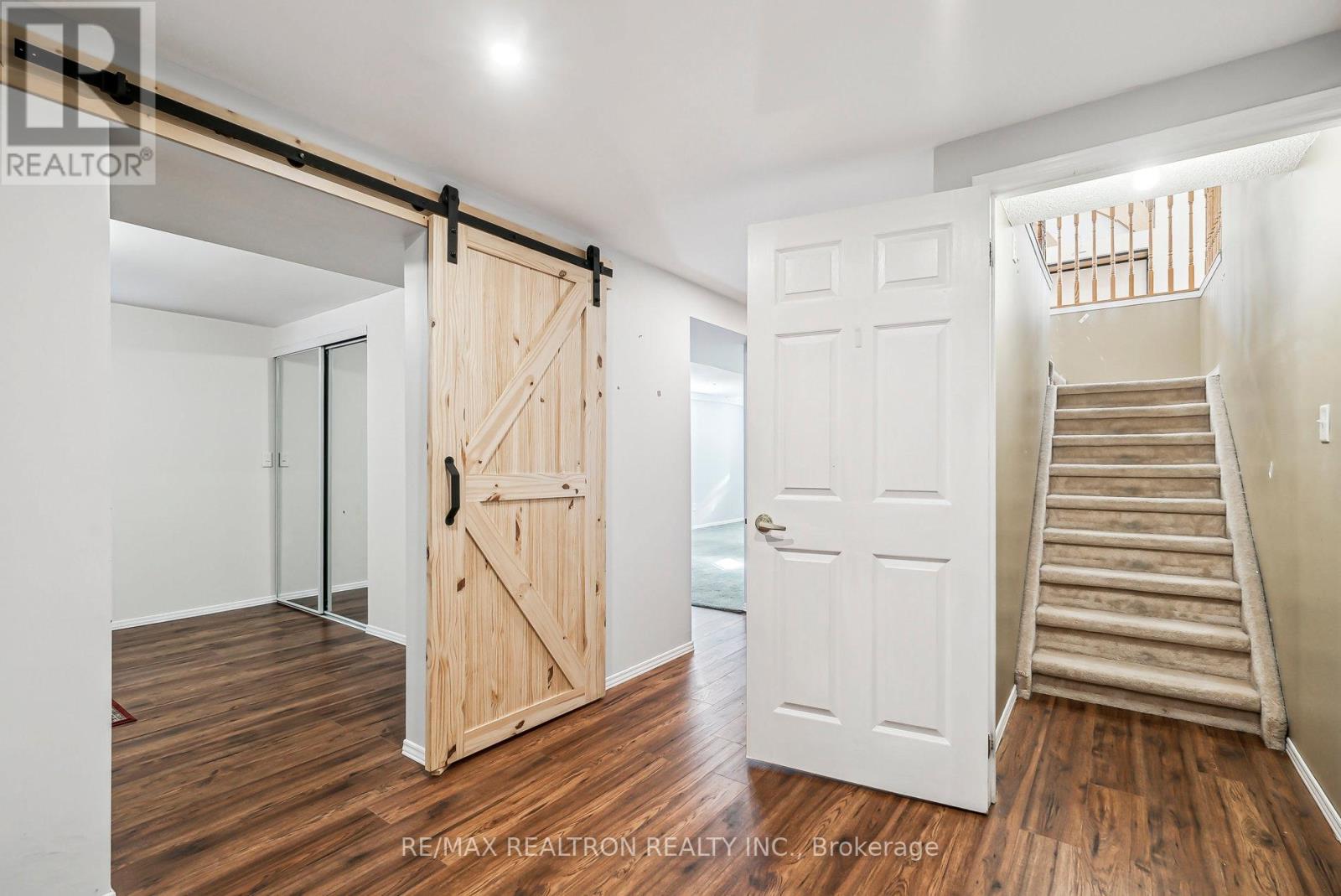 50 Holly Meadow Road, Barrie, Ontario  L4N 0E3 - Photo 39 - S13053966