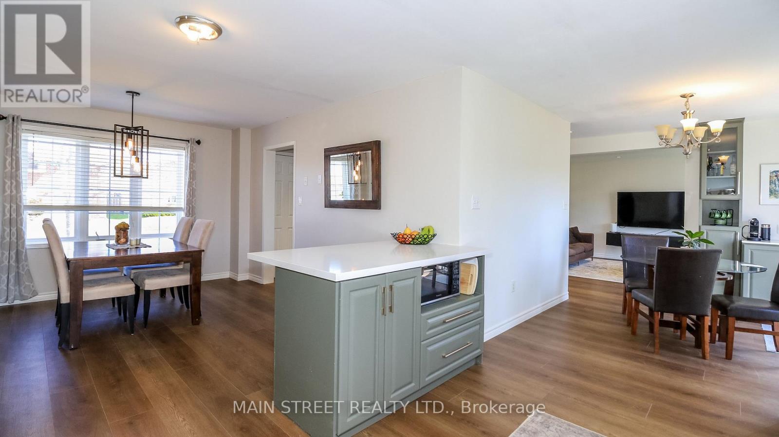 89 Silver Maple Crescent, Barrie, Ontario  L4N 0E5 - Photo 13 - S13053988