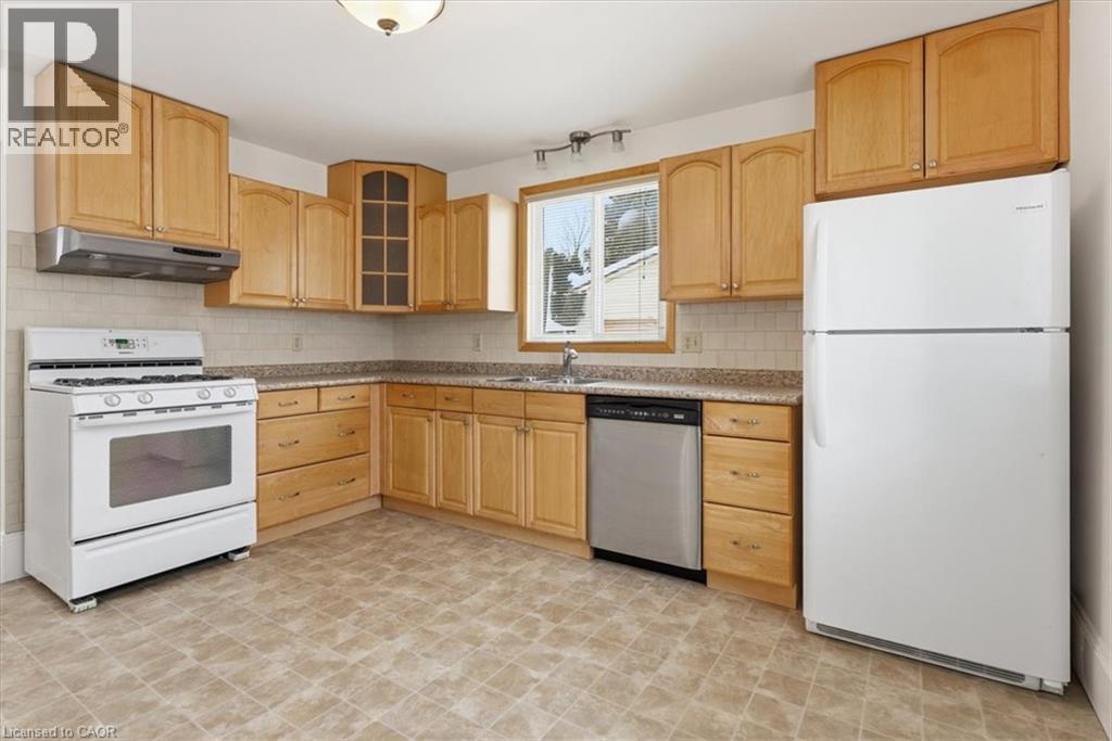 26 Chestnut Street, Fonthill, Ontario  L3E 0K3 - Photo 19 - 40825028