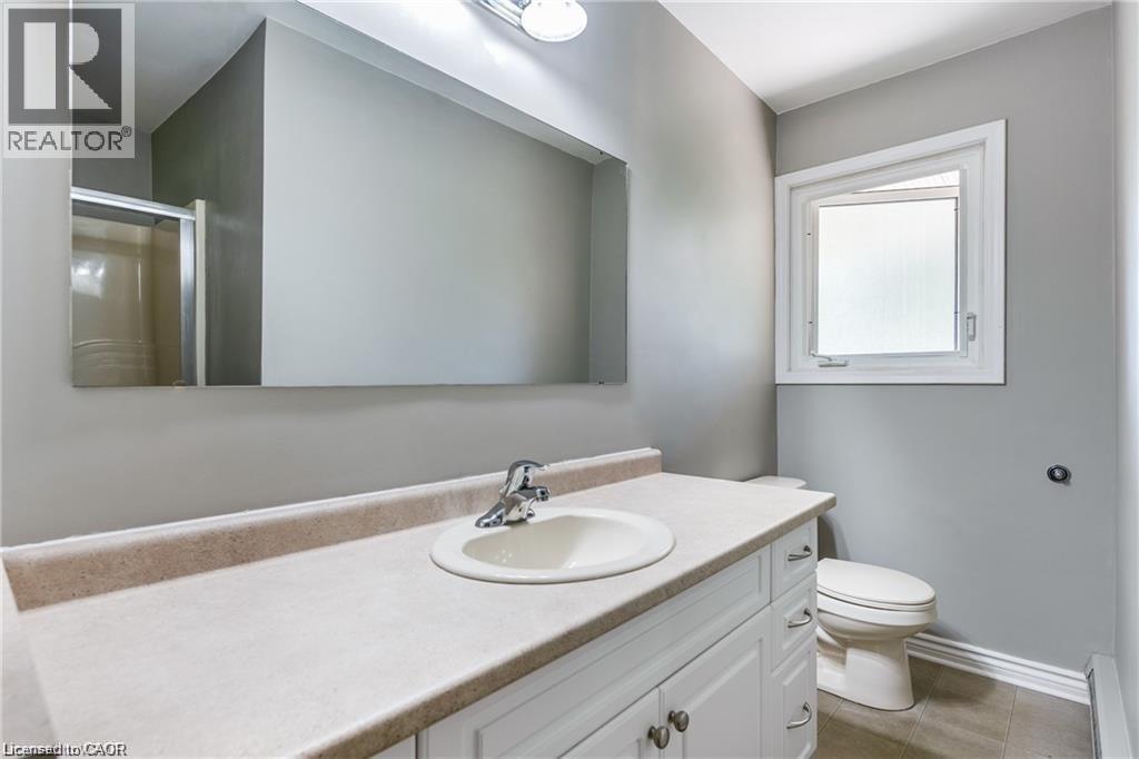 1398 Doon Village Road Unit# Upper, Kitchener, Ontario  N2P 1A5 - Photo 11 - 40824985