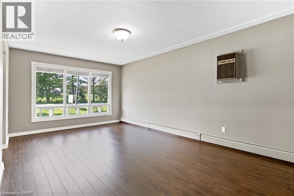 1398 Doon Village Road Unit# Upper, Kitchener, Ontario  N2P 1A5 - Photo 4 - 40824985