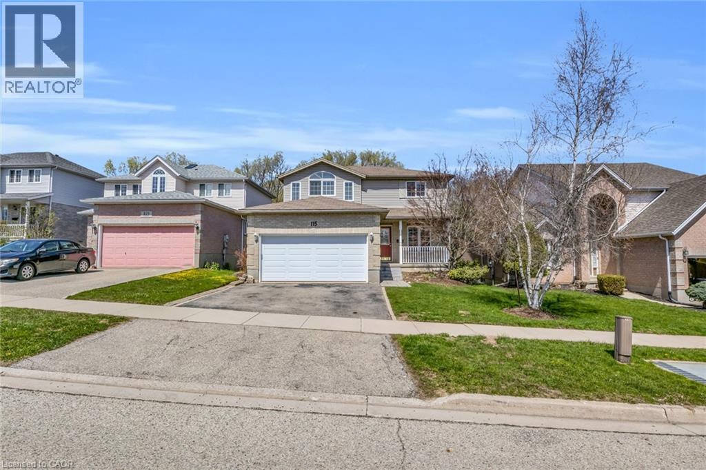 115 Daimler Drive, Kitchener, Ontario  N2A 4C2 - Photo 2 - 40824970