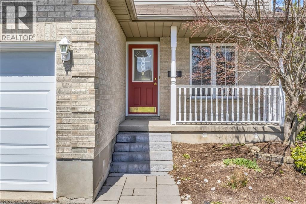 115 Daimler Drive, Kitchener, Ontario  N2A 4C2 - Photo 3 - 40824970