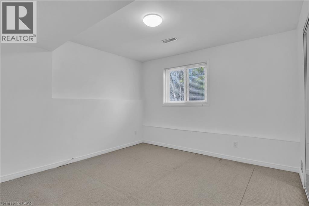 115 Daimler Drive, Kitchener, Ontario  N2A 4C2 - Photo 30 - 40824970