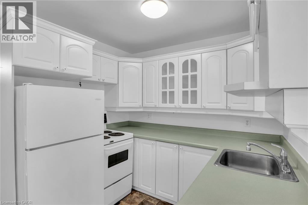 115 Daimler Drive, Kitchener, Ontario  N2A 4C2 - Photo 34 - 40824970