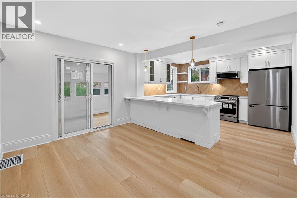 101 Houghton Avenue S, Hamilton, Ontario  L8K 2M9 - Photo 13 - 40824654