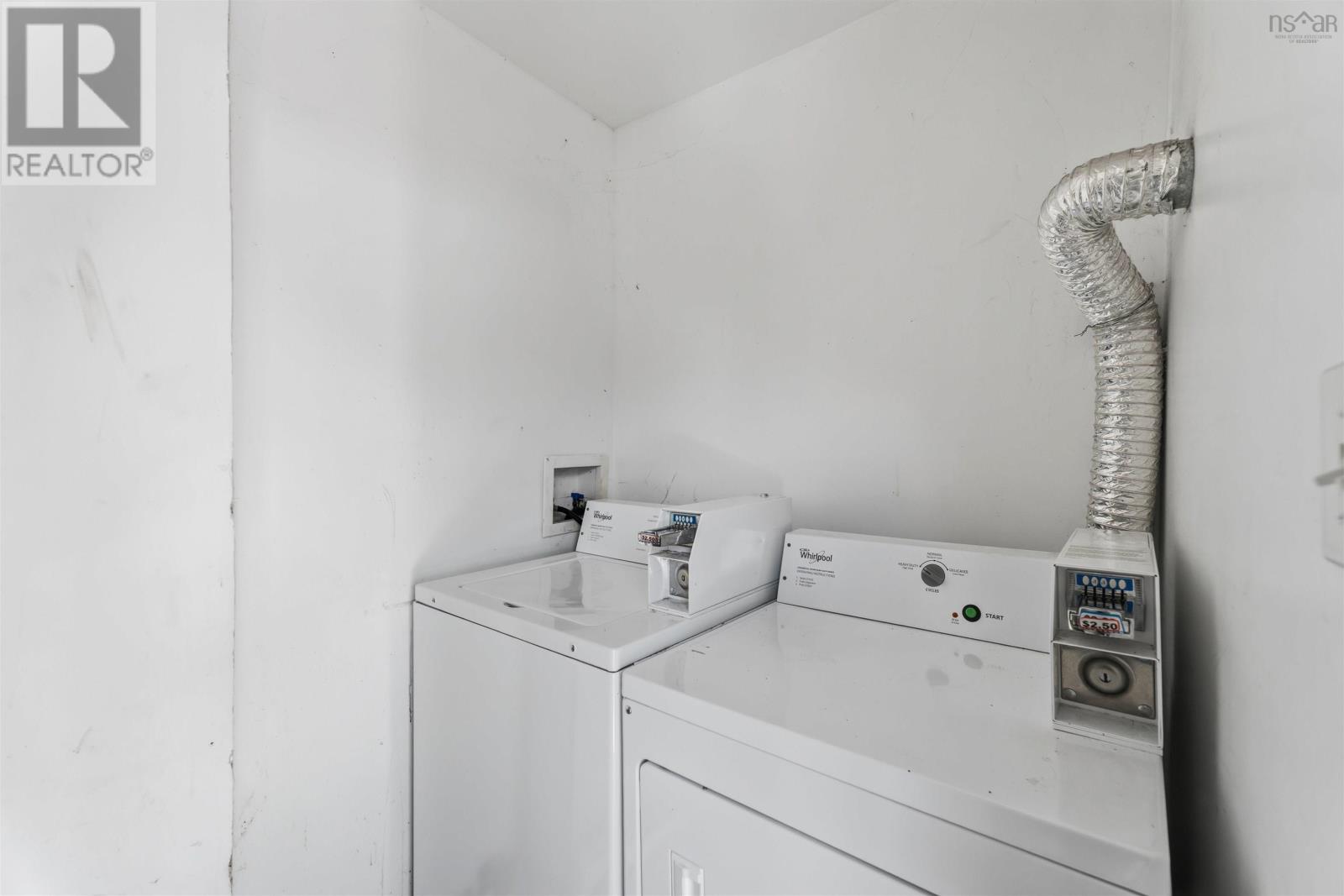 600 Main Street, Lawrencetown, Nova Scotia  B0S 1M0 - Photo 3 - 202608846