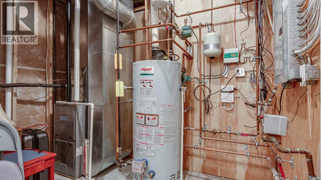 240 Van Slyke Way, Red Deer, Alberta  T4R 0N9 - Photo 41 - A2304630