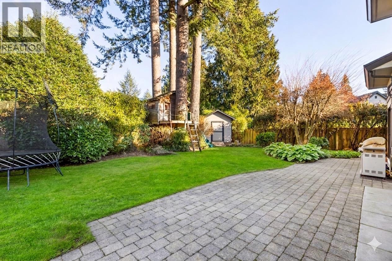 4198 Sunset Boulevard, North Vancouver, British Columbia  V7R 3Y9 - Photo 33 - R3108695