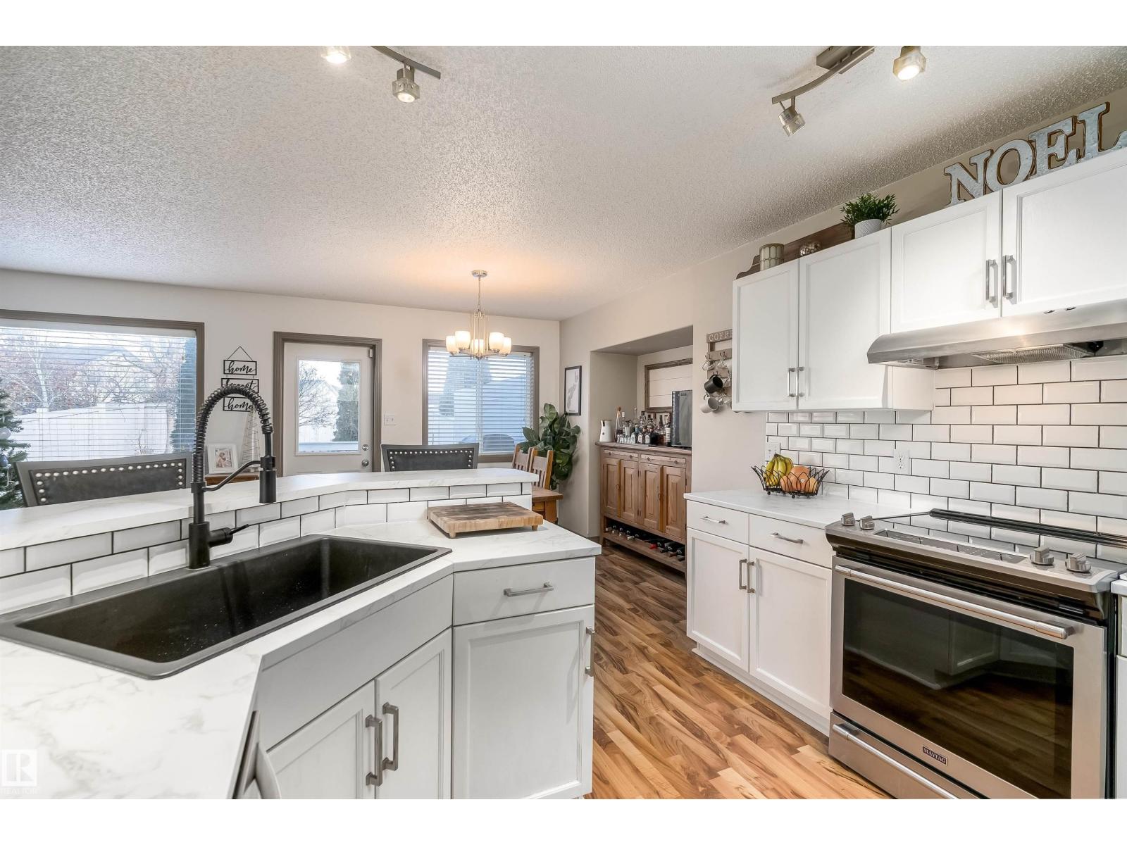 152 Easton Rd Sw, Edmonton, Alberta  T6X 1C3 - Photo 10 - E4484499