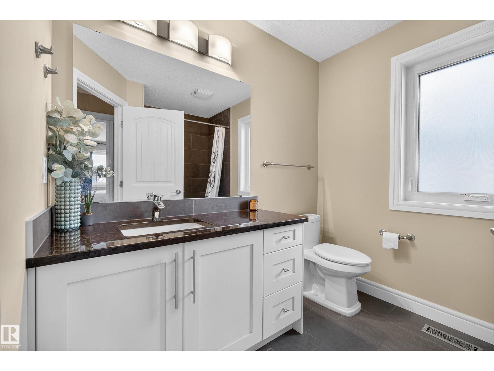 10209 90 St Nw, Edmonton, Alberta  T5H 1R9 - Photo 35 - E4484500