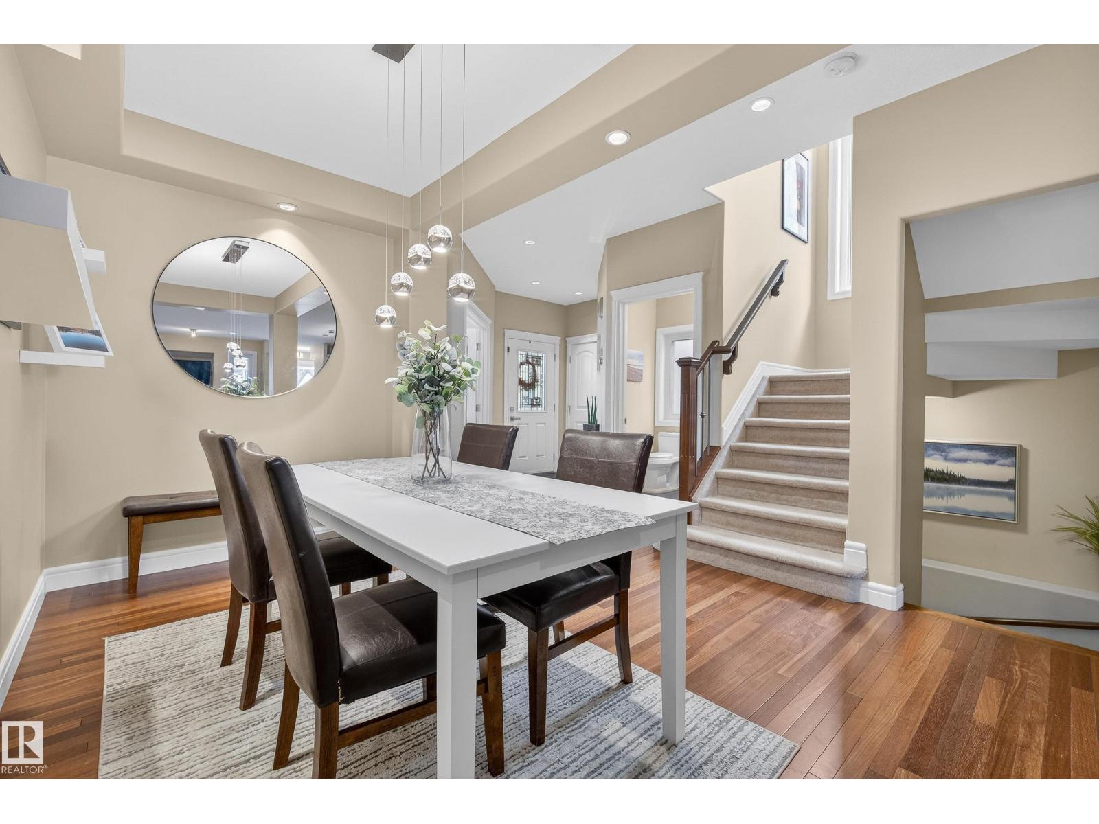 10209 90 St Nw, Edmonton, Alberta  T5H 1R9 - Photo 4 - E4484500