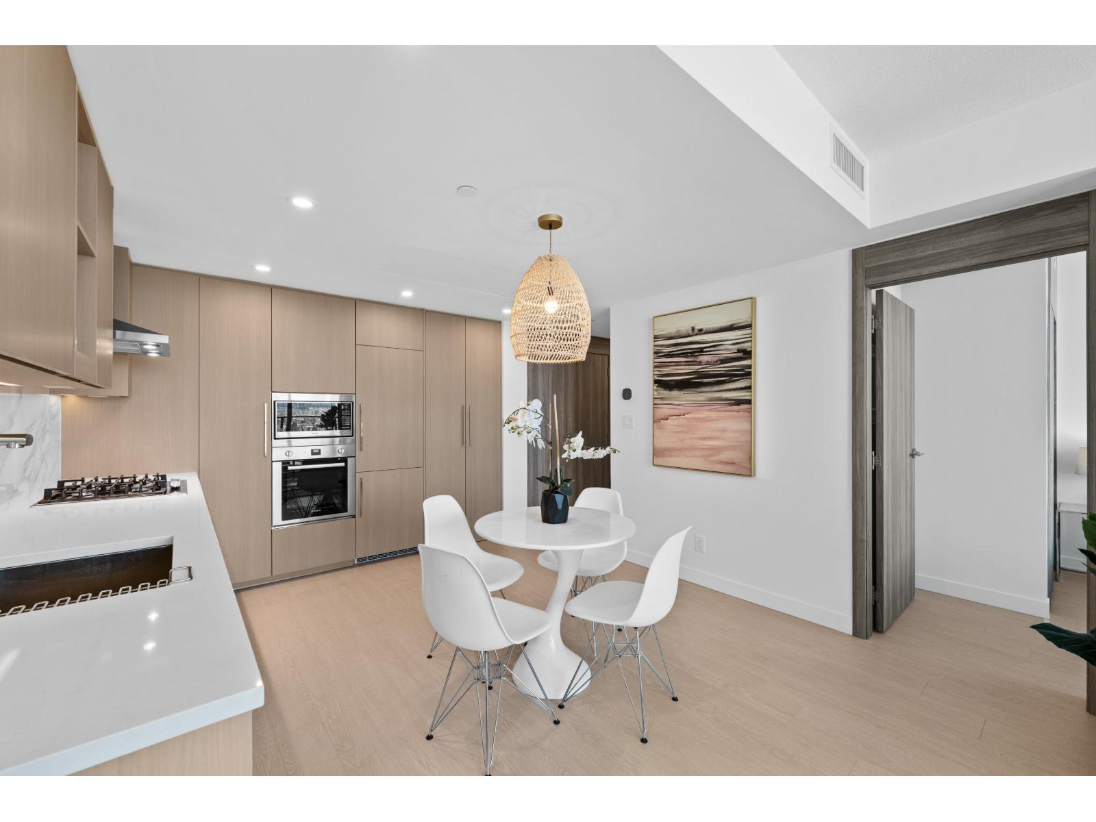 2910 13768 100 Avenue, Surrey, British Columbia  V3T 0V2 - Photo 11 - R3116176