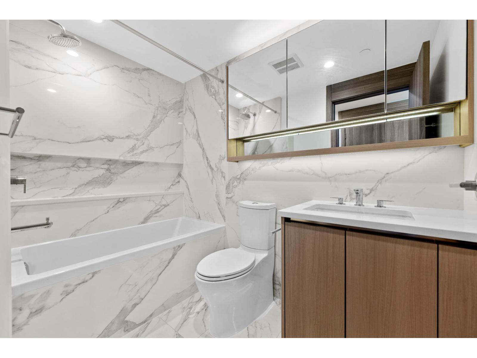 2910 13768 100 Avenue, Surrey, British Columbia  V3T 0V2 - Photo 19 - R3116176