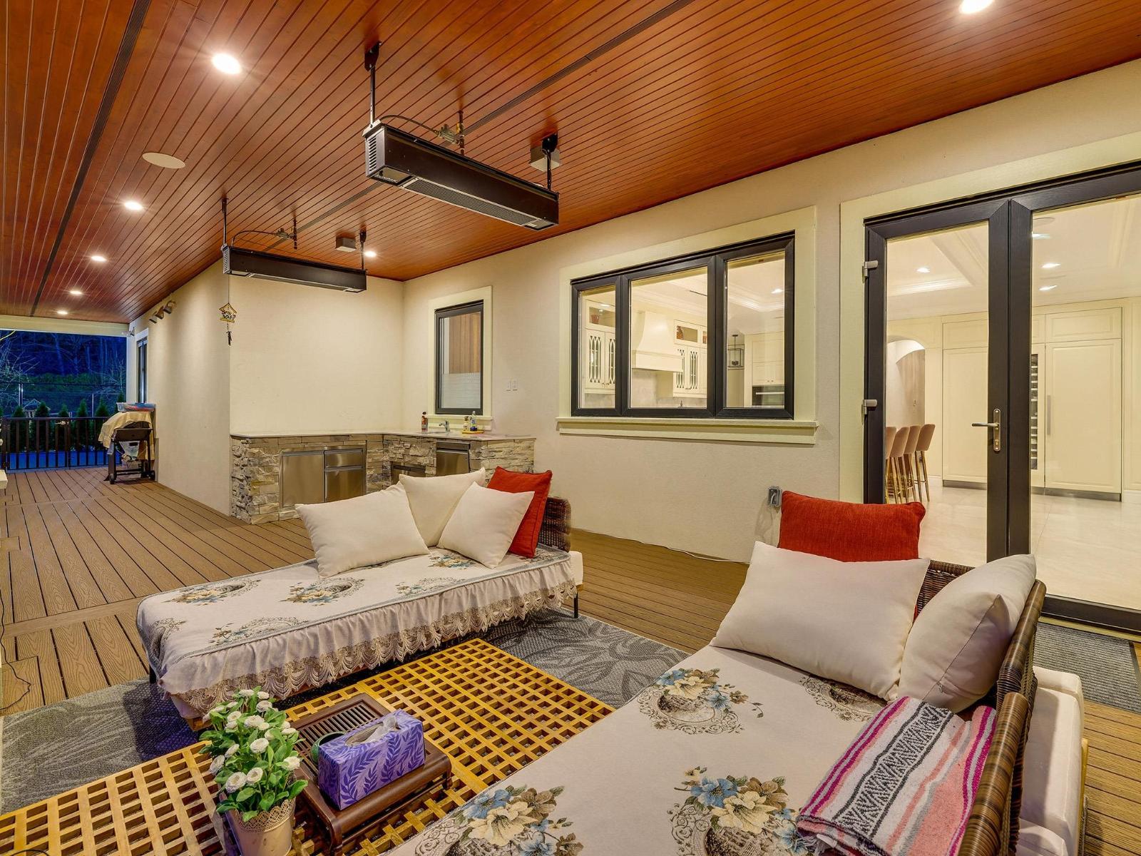 16375 30b Avenue, Surrey, British Columbia  V3S 0E3 - Photo 3 - R3116259