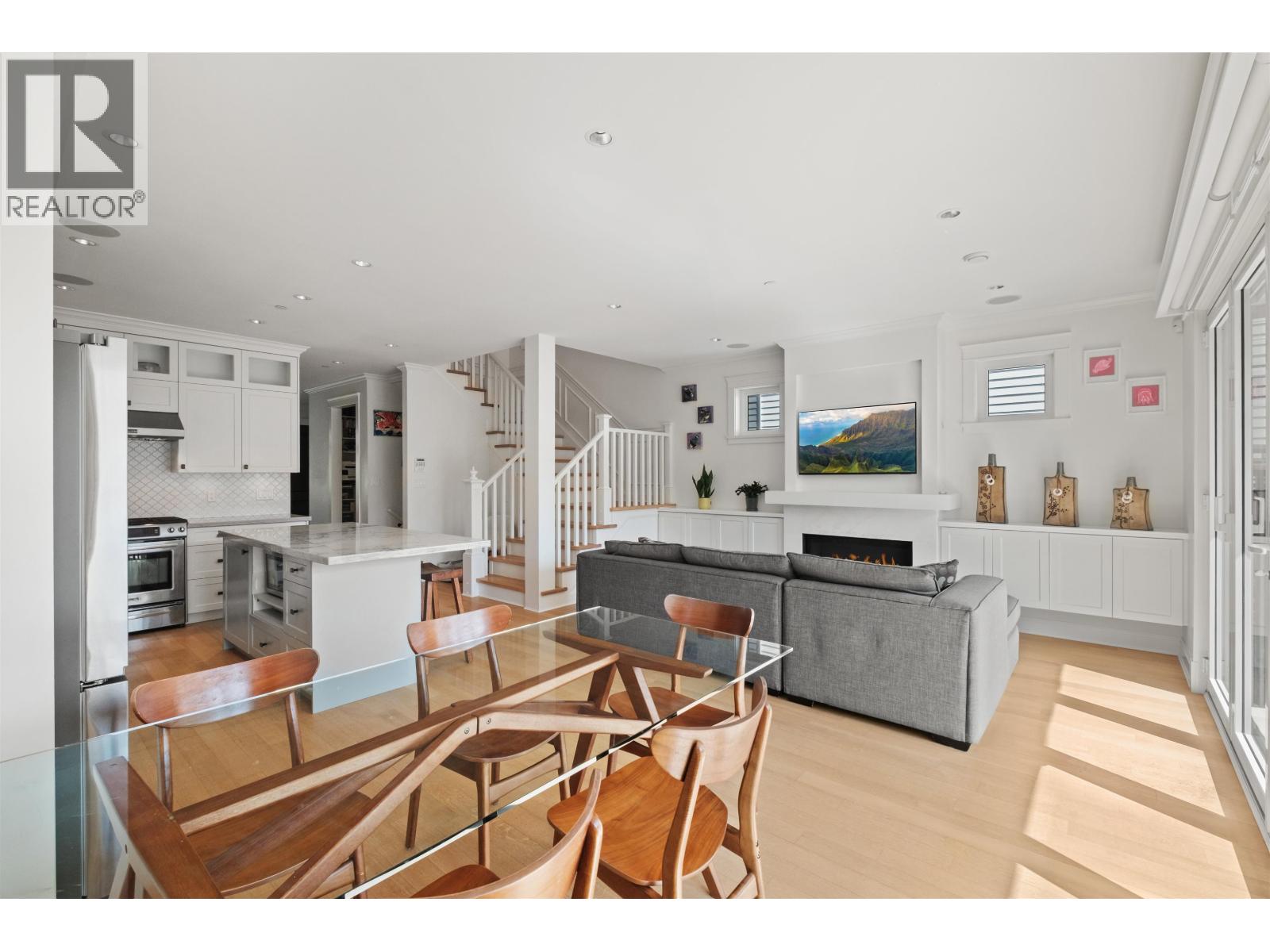 1008 E 14th Avenue, Vancouver, British Columbia  V5T 2N9 - Photo 14 - R3116412