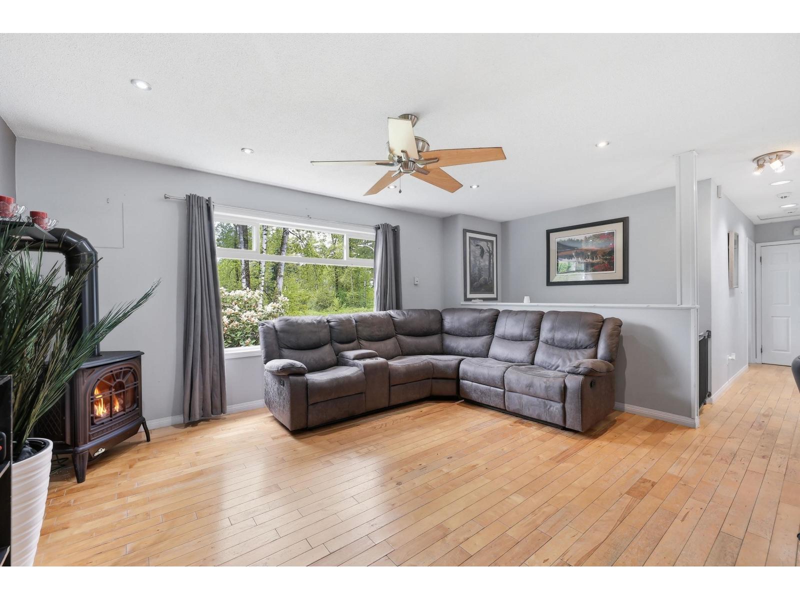 26744 33 Avenue, Langley, British Columbia  V4W 3G2 - Photo 4 - R3112815