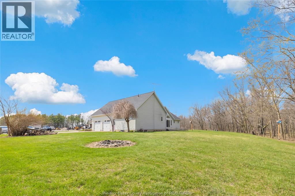 1201 Gesto Sideroad, Essex, Ontario  N8M 2X6 - Photo 33 - 26009446