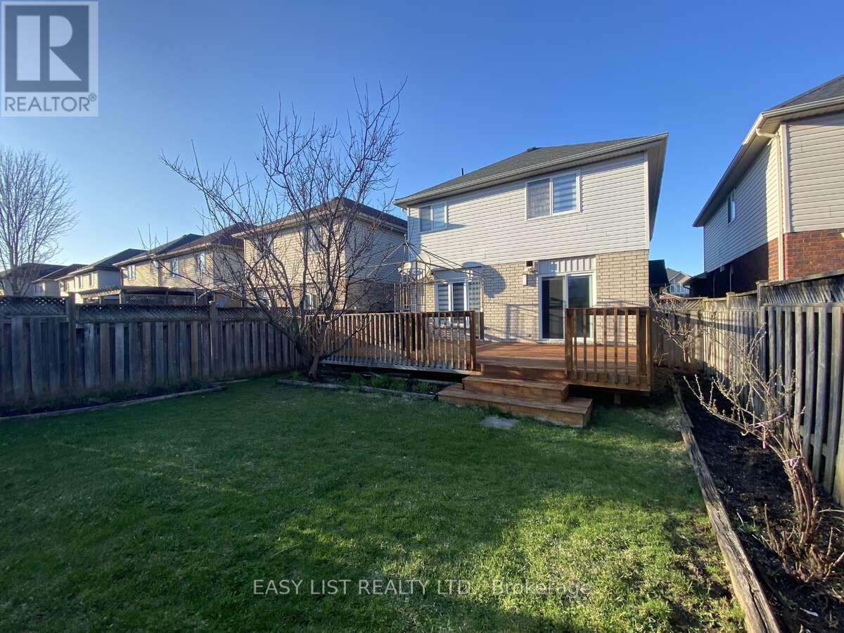 125 Steepleridge Street, Kitchener, Ontario  N2P 2W2 - Photo 38 - X13053982