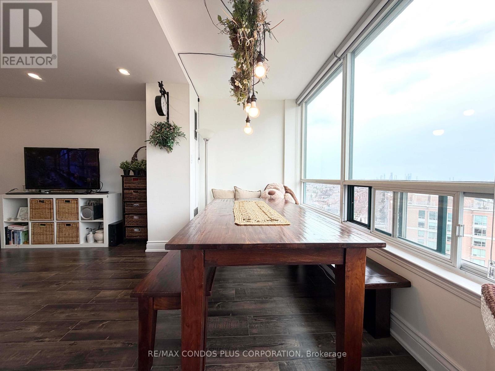 1509 - 120 Promenade Circle, Vaughan, Ontario  L4J 7W9 - Photo 7 - N13014866