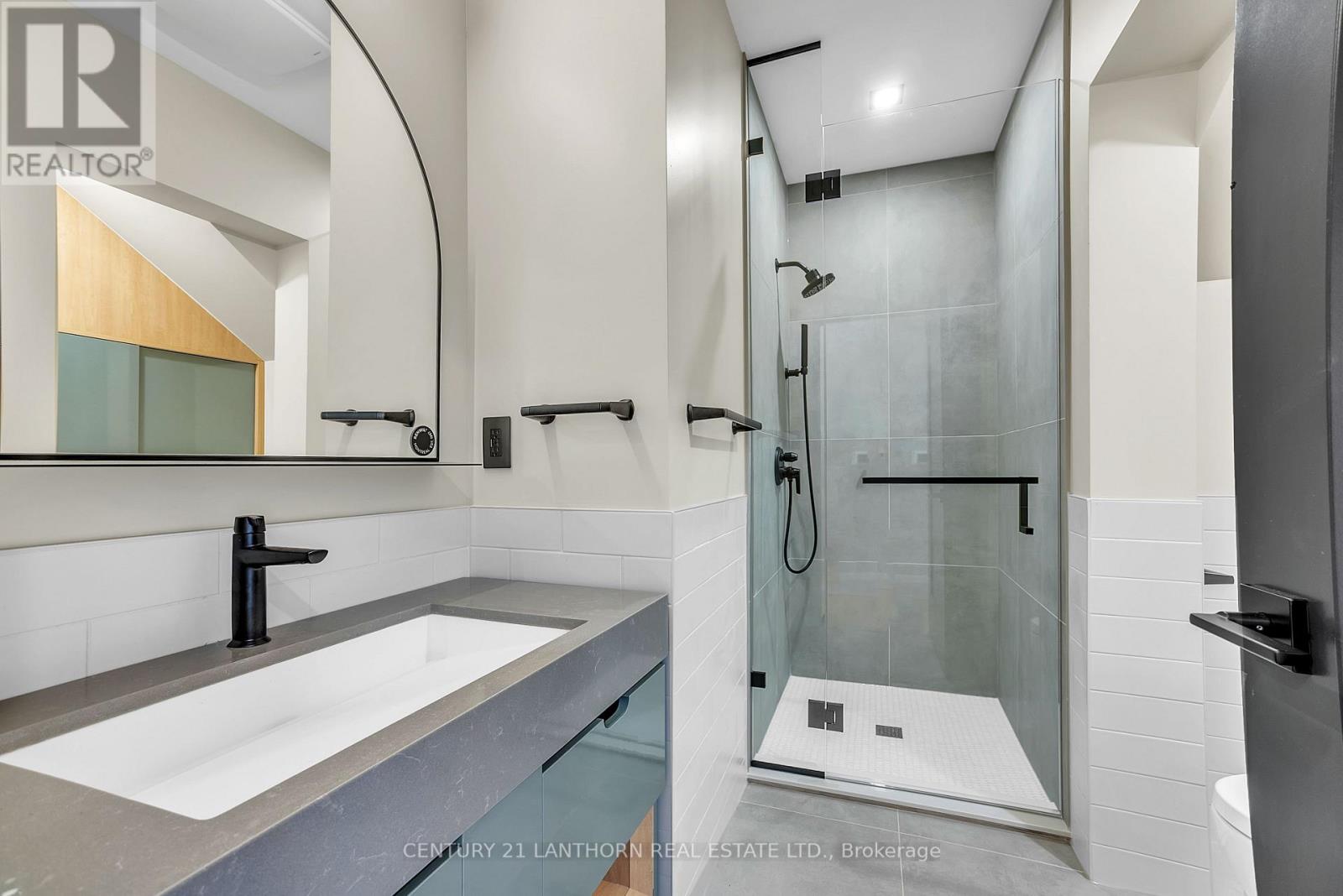 Unit # 5 - 38 Front Street, Quinte West, Ontario  K8N 4N2 - Photo 14 - X11980483