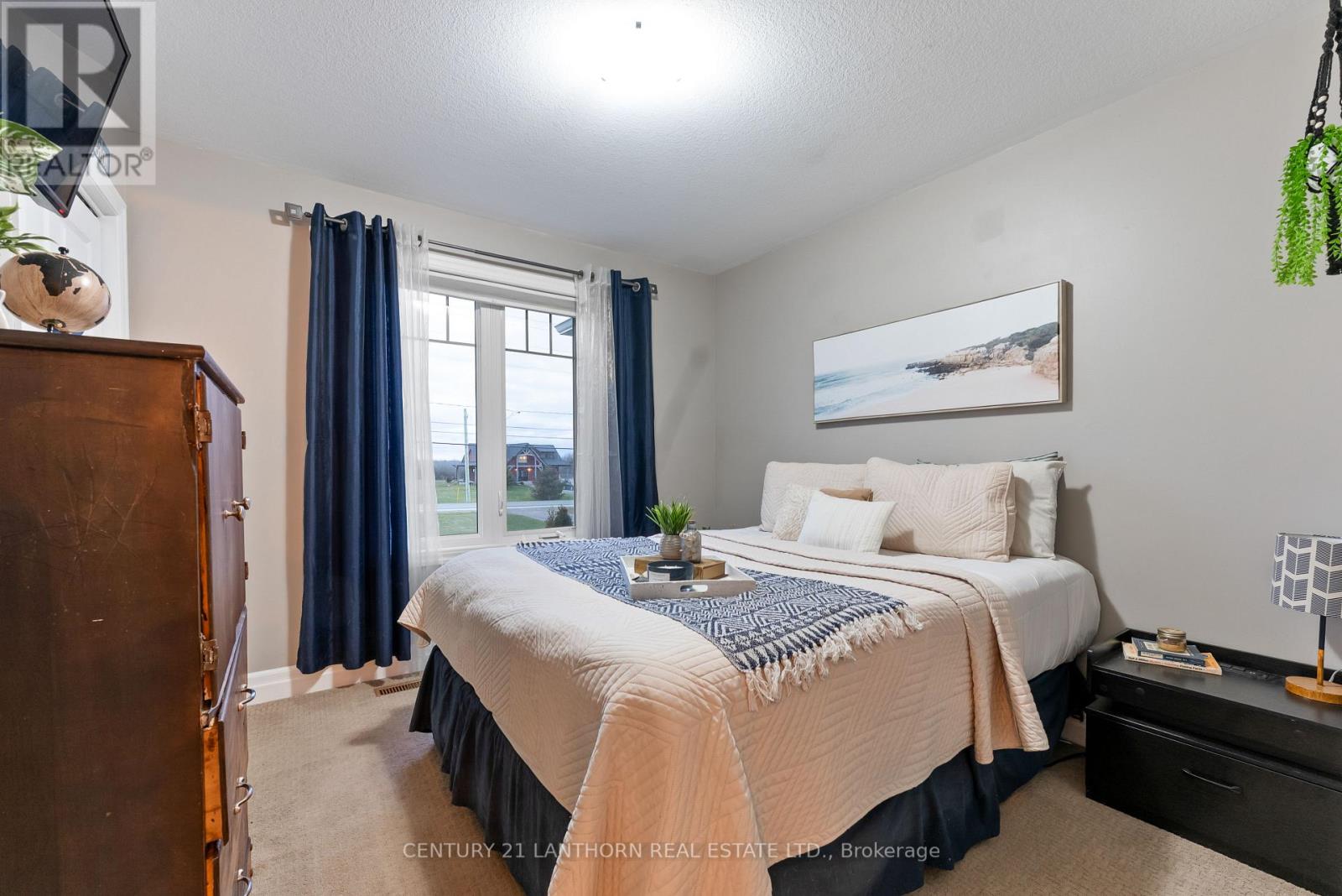 20846 Loyalist Parkway, Prince Edward County, Ontario  K0K 1T0 - Photo 16 - X12712124