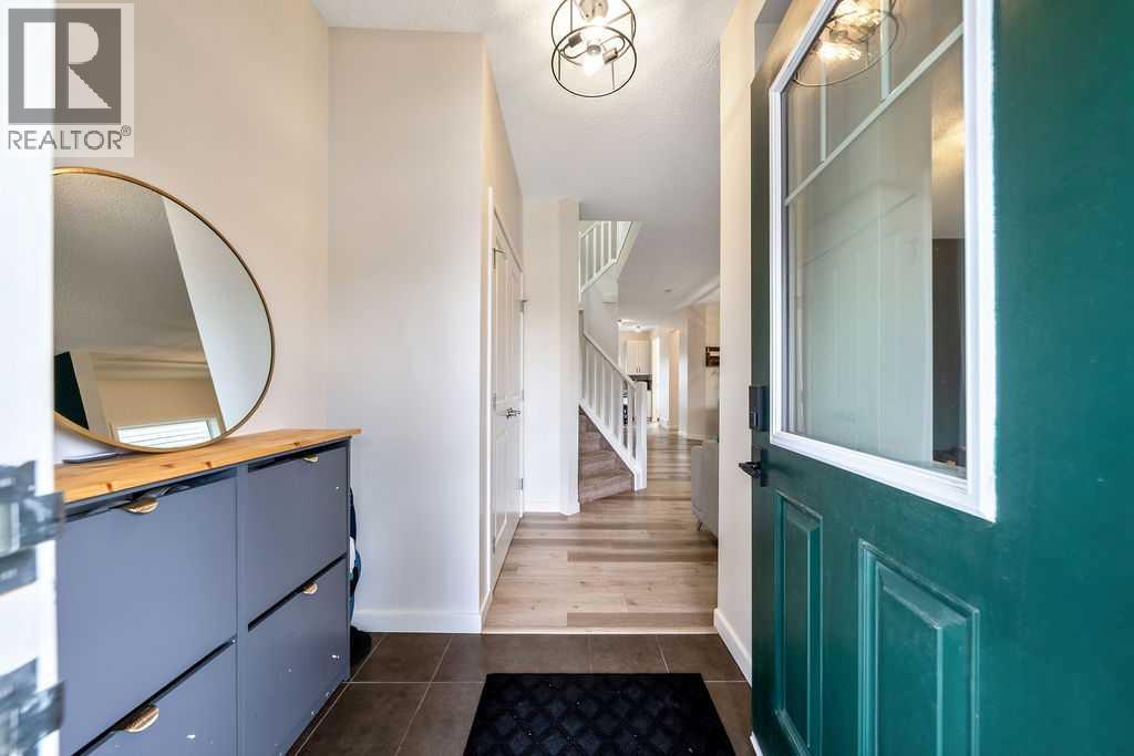 2624 Reunion Square Nw, Airdrie, Alberta  T4B 0Z1 - Photo 4 - A2303006