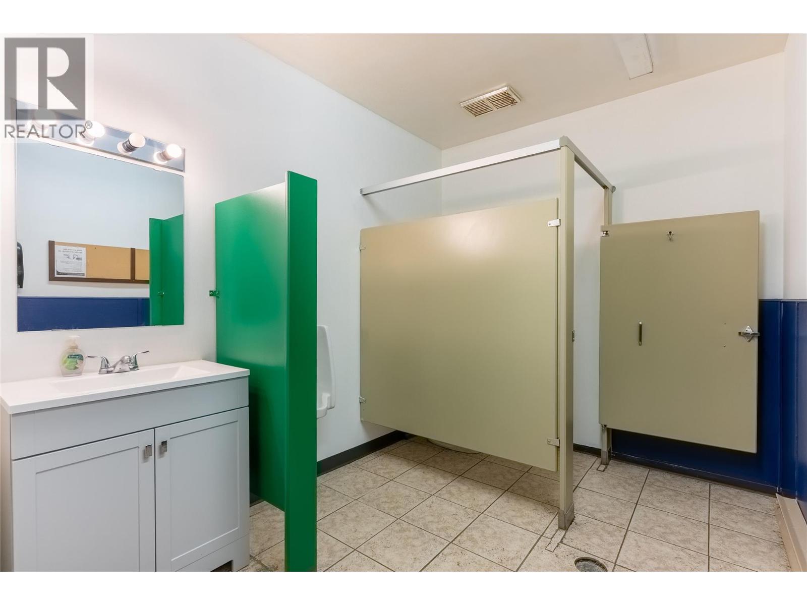 245 Ponderosa Avenue, Logan Lake, British Columbia  V0K 1W0 - Photo 20 - 10385184