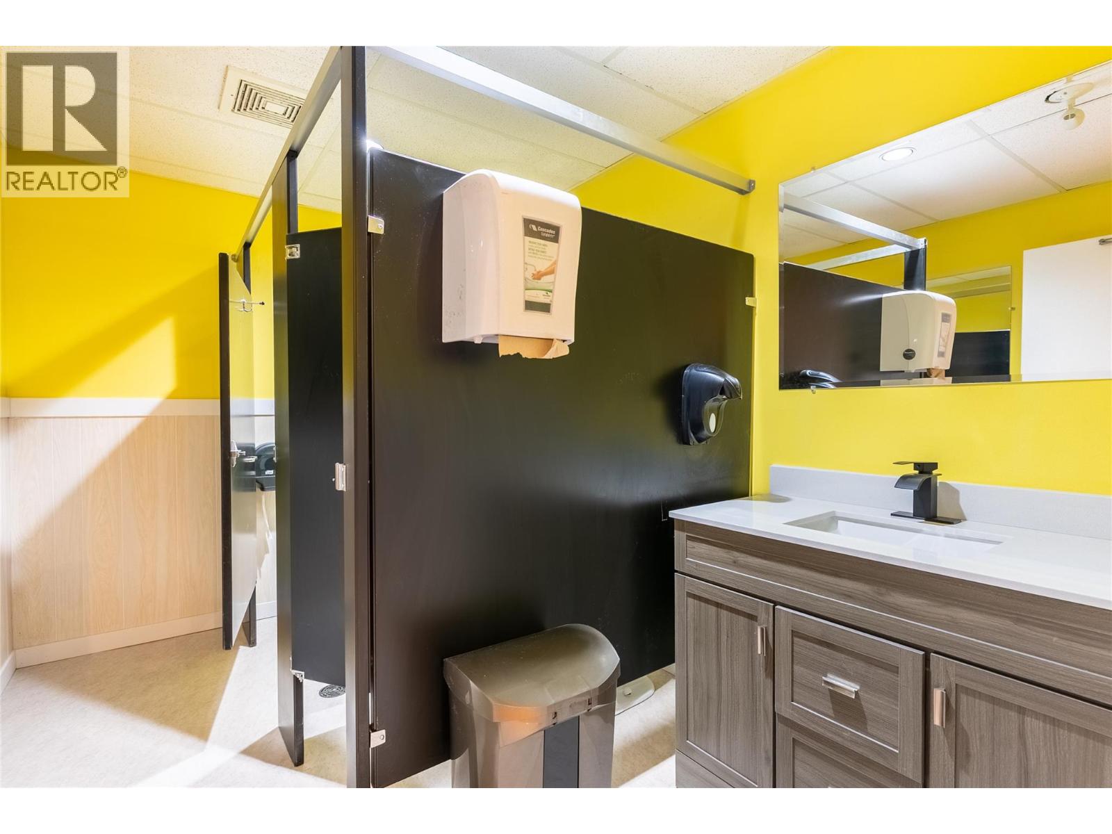 245 Ponderosa Avenue, Logan Lake, British Columbia  V0K 1W0 - Photo 36 - 10385184