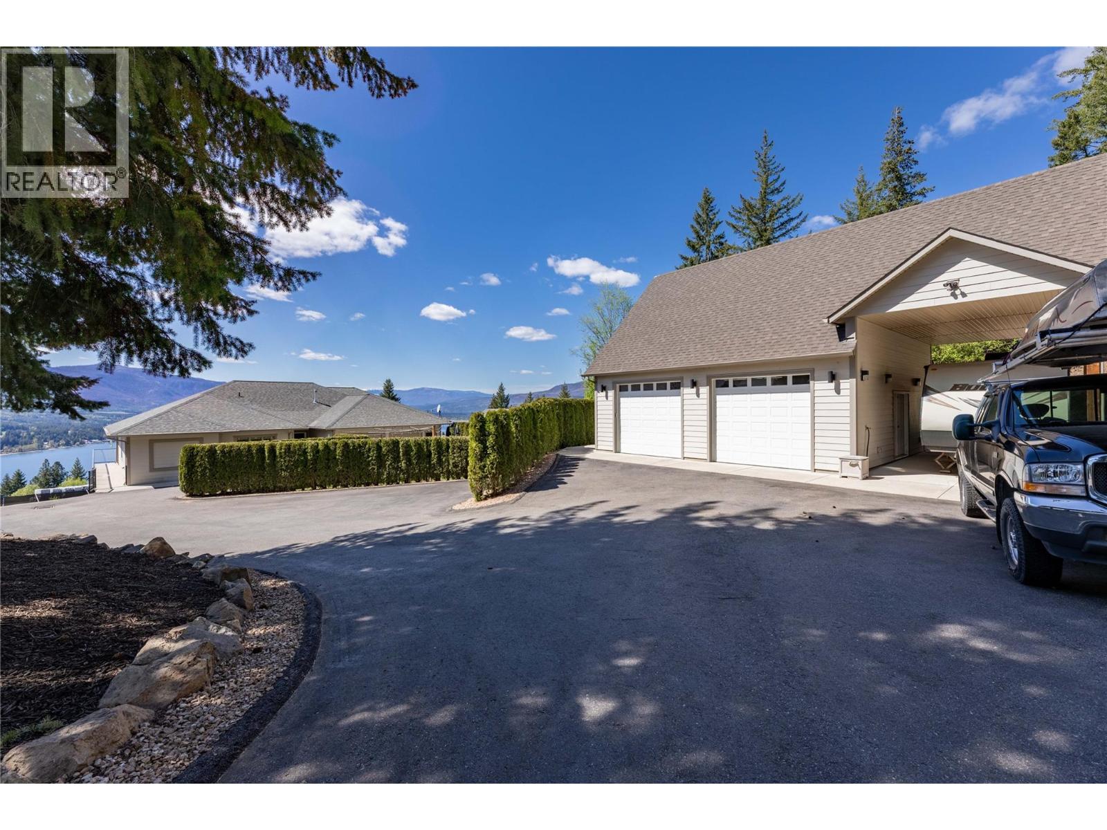 3643 Mcbride Road, Blind Bay, British Columbia  V0E 1H1 - Photo 75 - 10376597