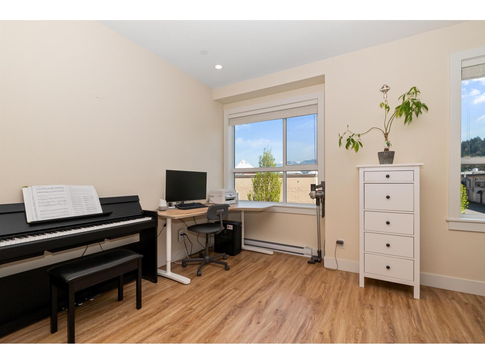 30 45615 Tamihi Way, Garrison Crossing, Chilliwack, British Columbia  V2R 0X4 - Photo 8 - R3116758